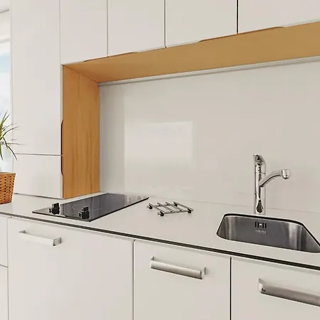 Vipliving Houseboat * プラハ